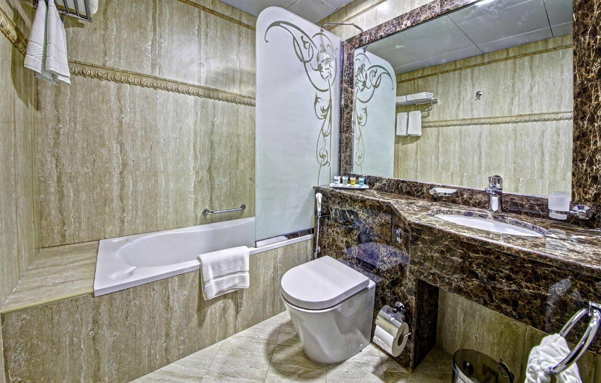 Aparthotel Adamo Dubai